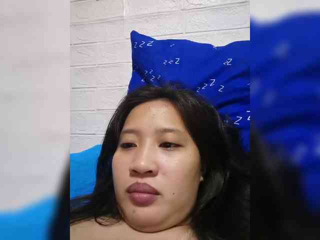 Sofia-xoxo webcam