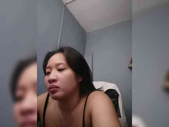 Sofia-xoxo webcam