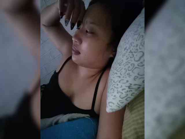 Sofia-xoxo webcam