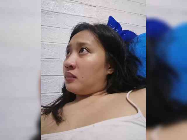 Sofia-xoxo webcam