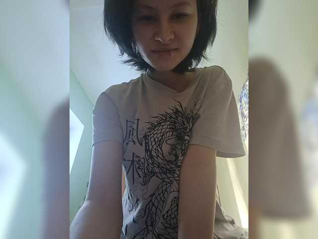 jillari's BongaCams show and profile