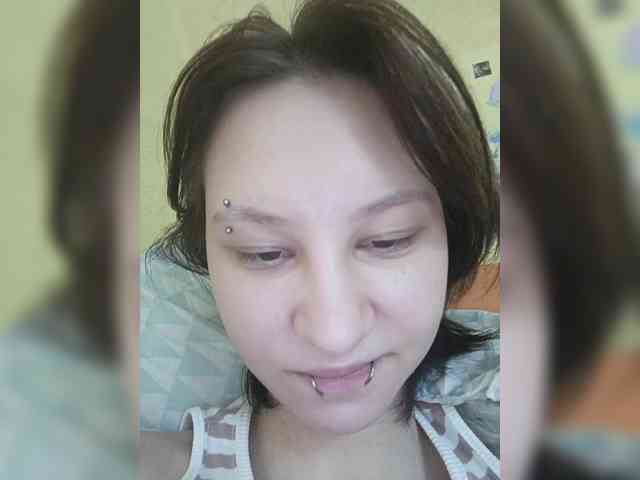 jillari Live Webcam on BongaCams