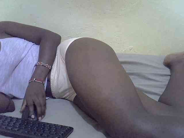 Sweet-melody30 webcam