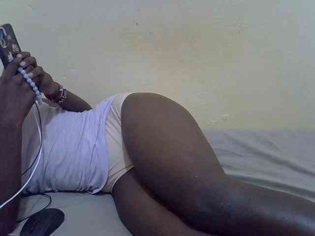 Sweet-melody30 webcam