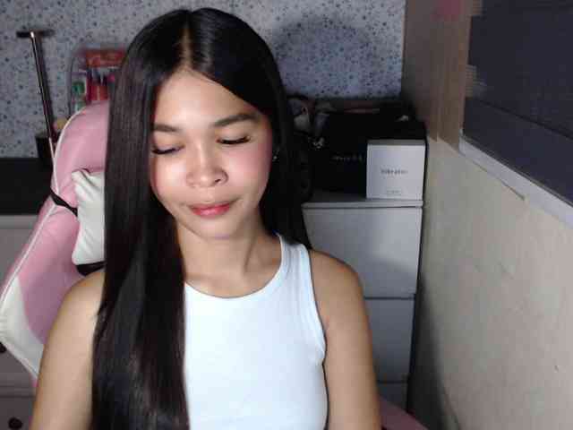 sweetleigh18 Live Webcam on BongaCams