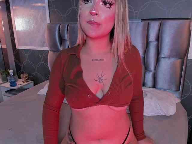 Janette-Jones webcam