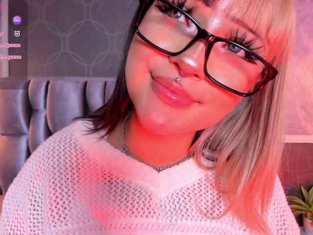 Janette-Jones webcam