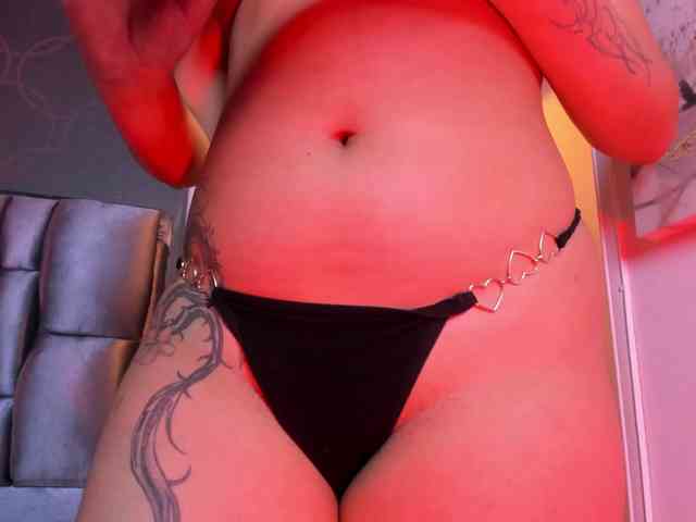 Janette-Jones webcam