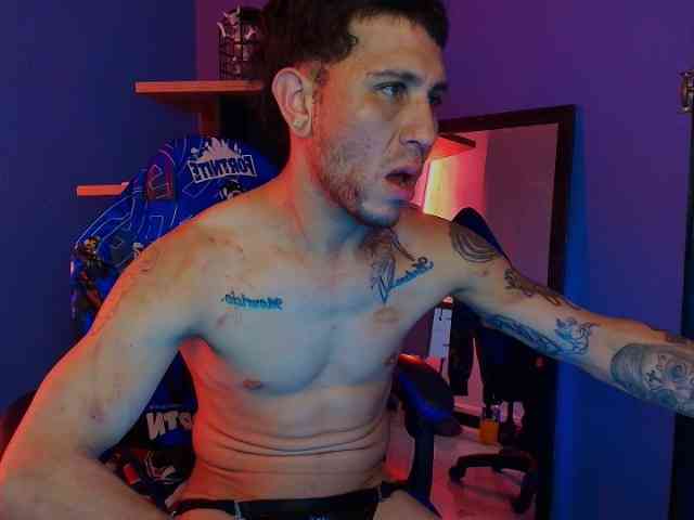 ThonixxxMr ThonixxxMr