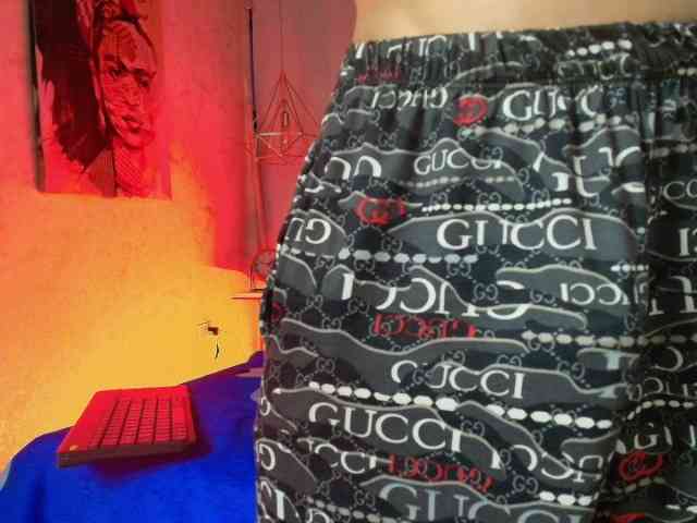 ThonixxxMr ThonixxxMr