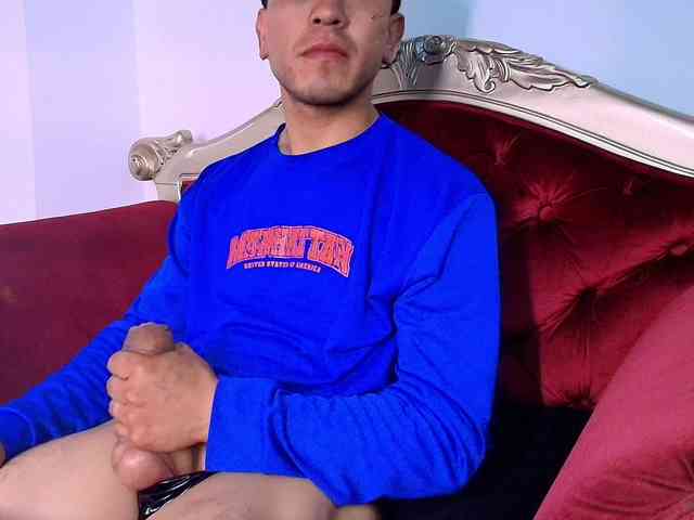 ThonixxxMr ThonixxxMr