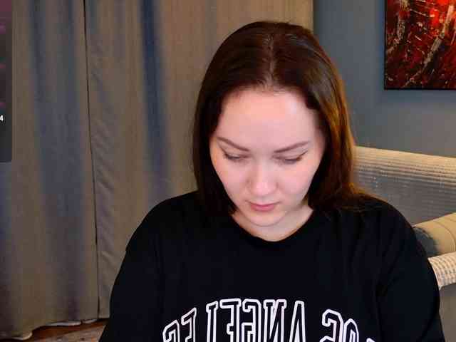PomeloLove webcam