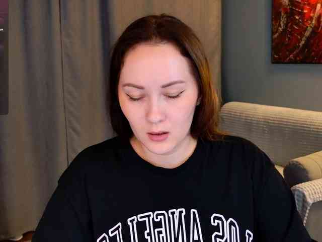 PomeloLove webcam