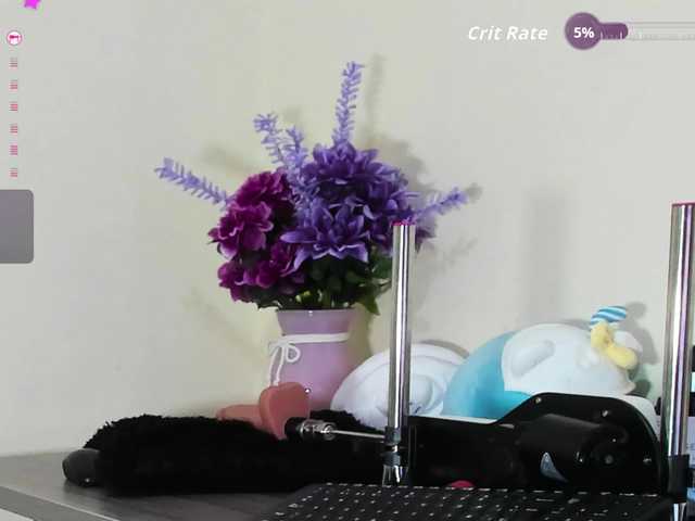 LussieWillow's BongaCams show and profile