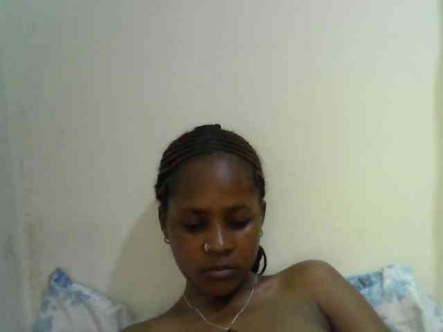 prettydoll2 webcam