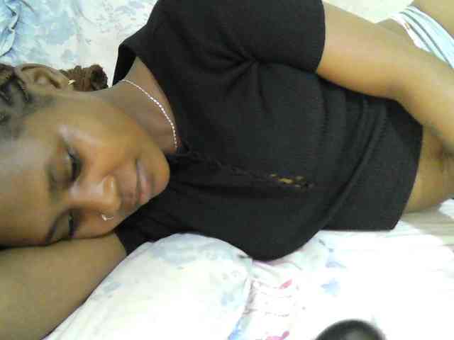 prettydoll2 webcam