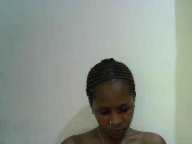prettydoll2 webcam