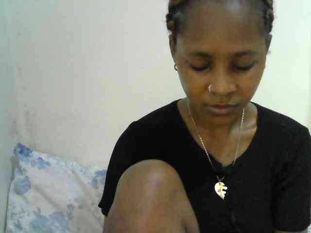 prettydoll2 webcam