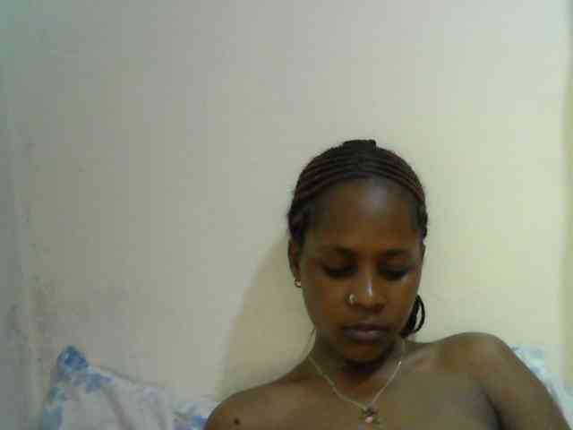 prettydoll2 webcam