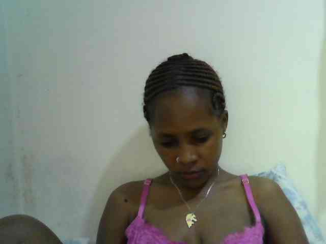 prettydoll2 webcam