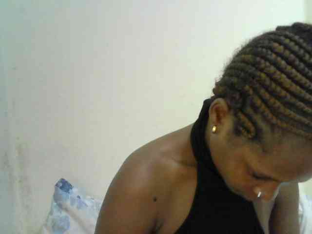 prettydoll2 webcam