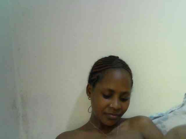 prettydoll2 webcam