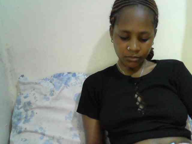 prettydoll2 webcam