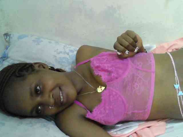 prettydoll2 webcam