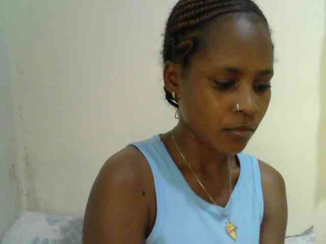 prettydoll2 webcam