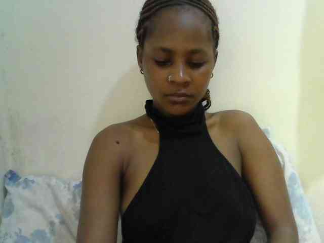 prettydoll2 webcam