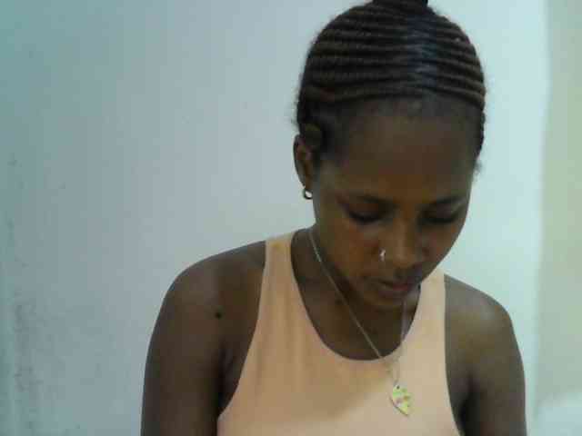 prettydoll2 webcam