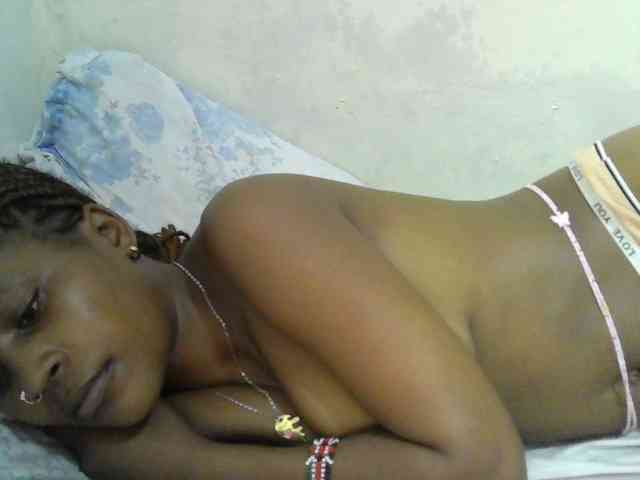 prettydoll2 webcam