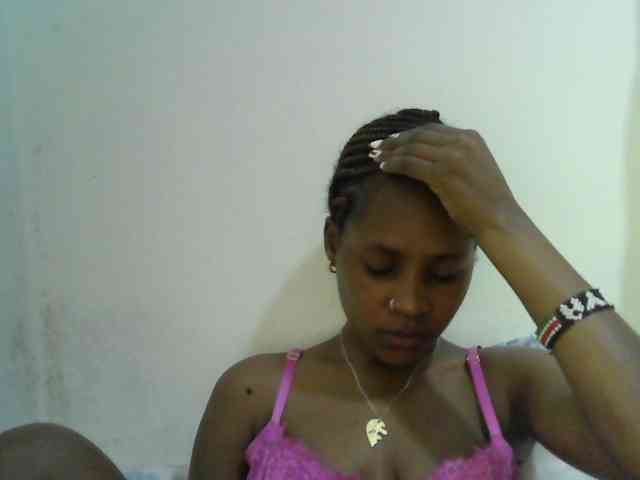 prettydoll2 webcam