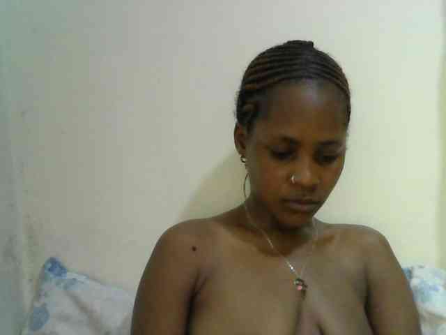 prettydoll2 webcam