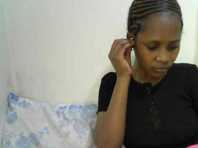 prettydoll2 webcam