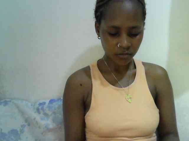 prettydoll2 webcam