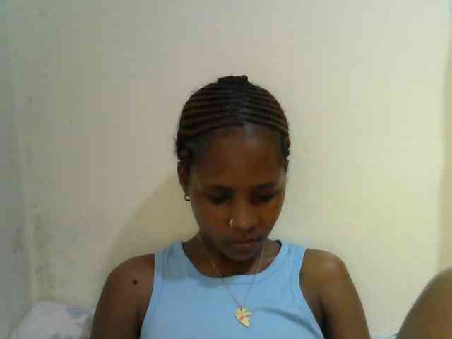prettydoll2 webcam