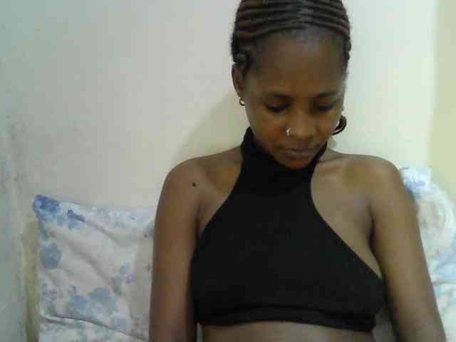 prettydoll2 webcam