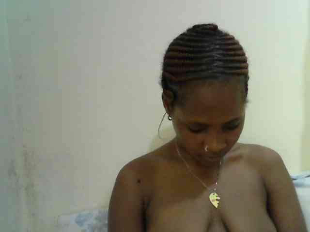 prettydoll2 webcam
