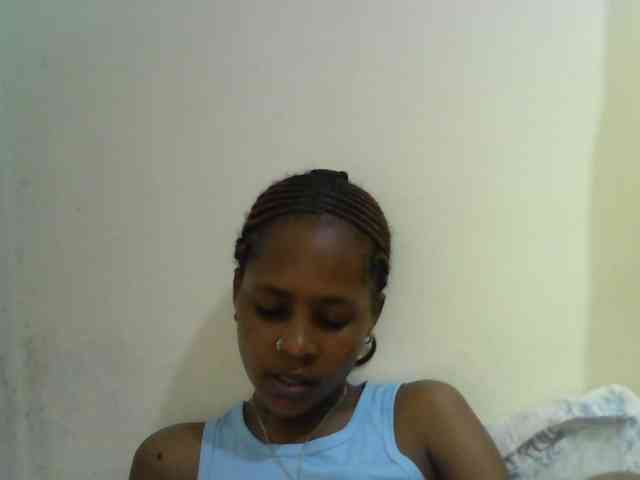 prettydoll2 webcam