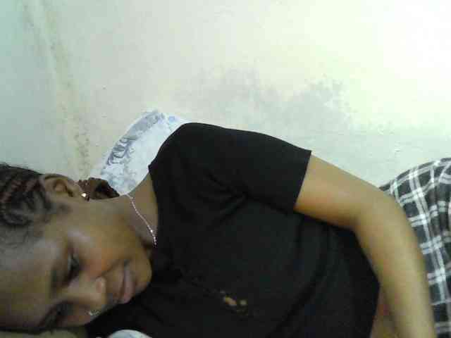 prettydoll2 webcam