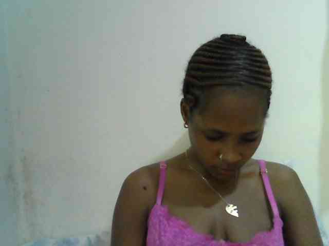 prettydoll2 webcam