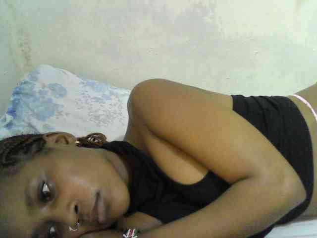 prettydoll2 webcam