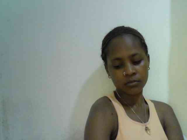 prettydoll2 webcam