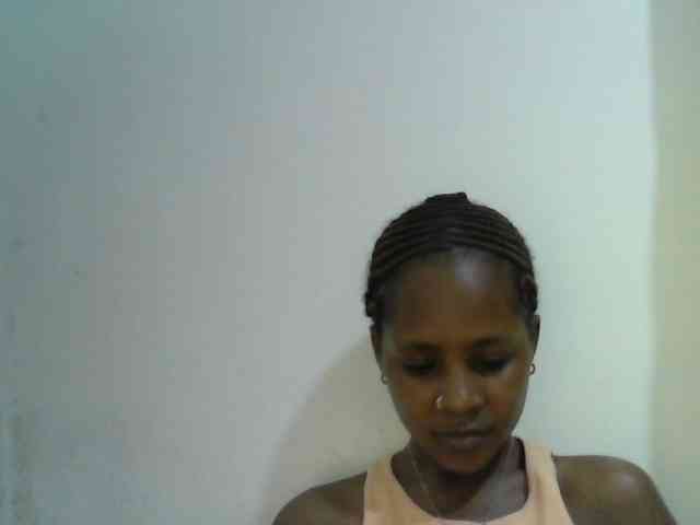prettydoll2 webcam