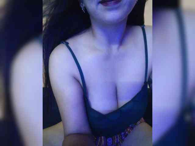 ms-anika webcam