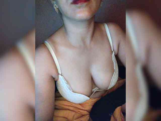 ms-anika webcam