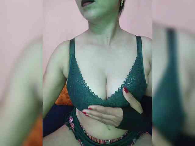 ms-anika webcam