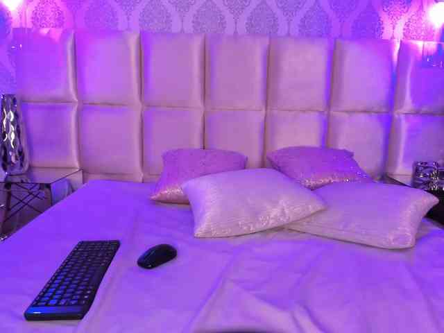 BellaDawn webcam
