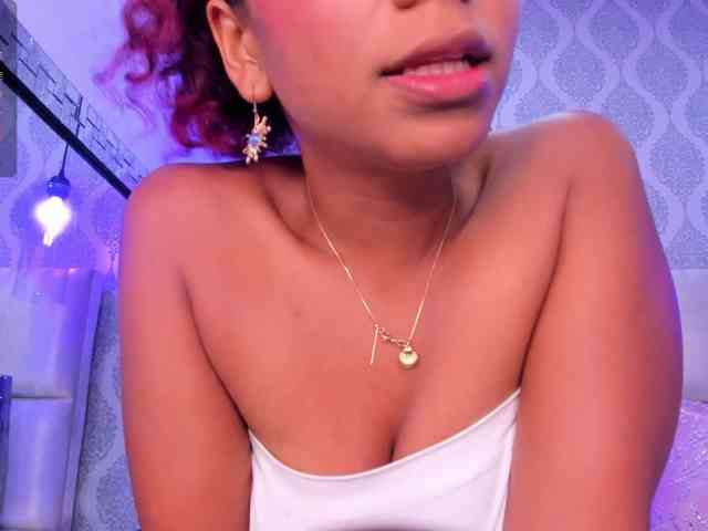 BellaDawn webcam